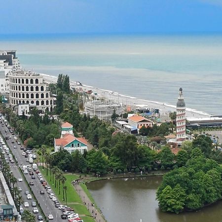 Sea Breeze In Batumi 아파트 외부 사진