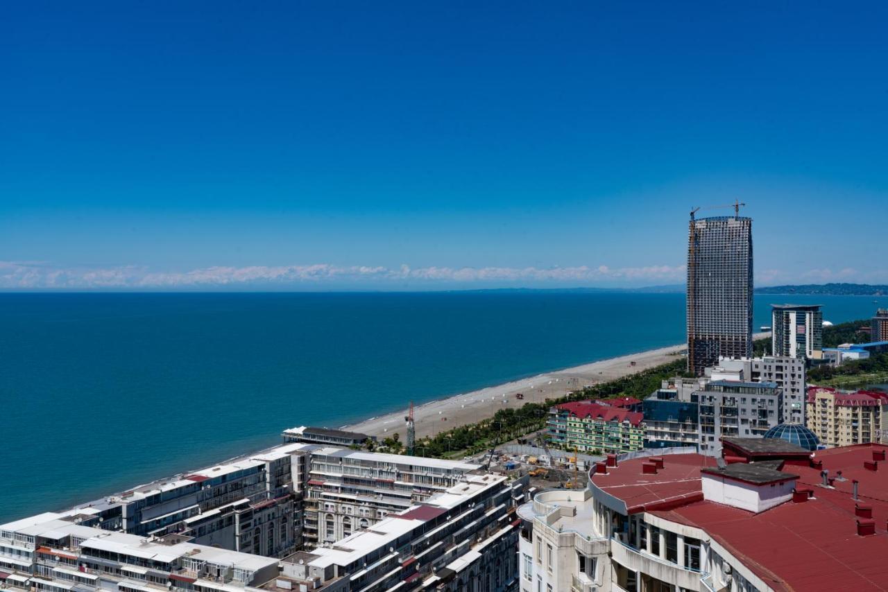 Sea Breeze In Batumi 아파트 외부 사진